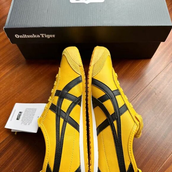 NEW Onitsuka Tiger Mexico 66 'Kill Bill'  US 7 Size 38 Women's - Picture 3 of 5